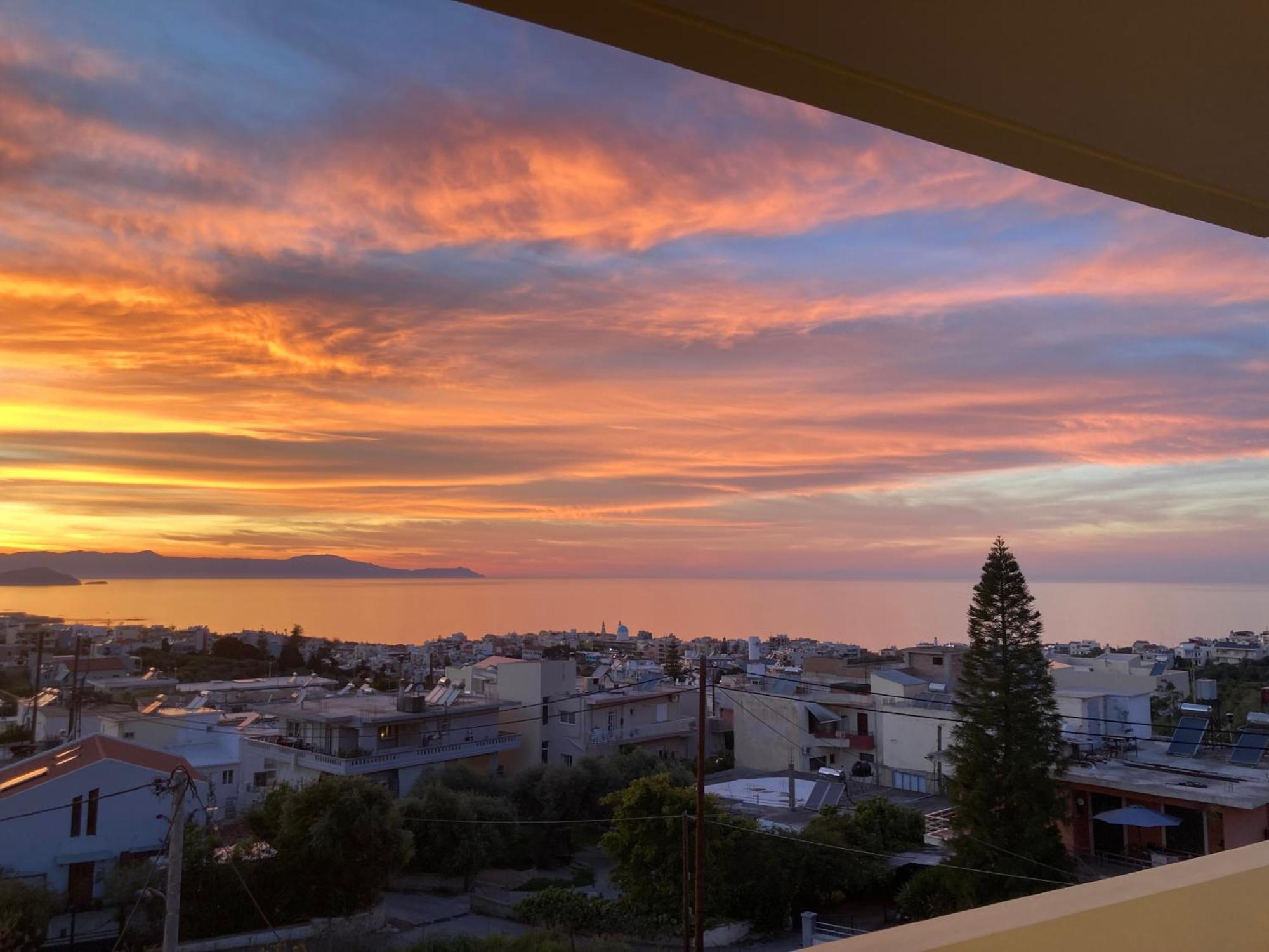 Stephanie'S Place - Charming Apartment With Sea View Chania  Exterior photo